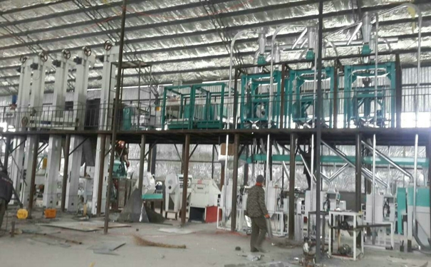 <a href=http://www.ycmmyk.com/product/6/ target=_blank class=infotextkey>玉米深加工機(jī)械</a>